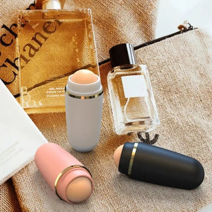 Cat Paw Oil Absorbing Roller - Lumera Skin