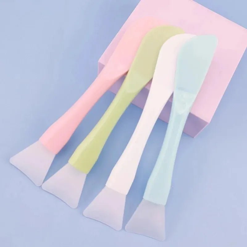 Silicone Mask Applicator Brush - Lumera Skin