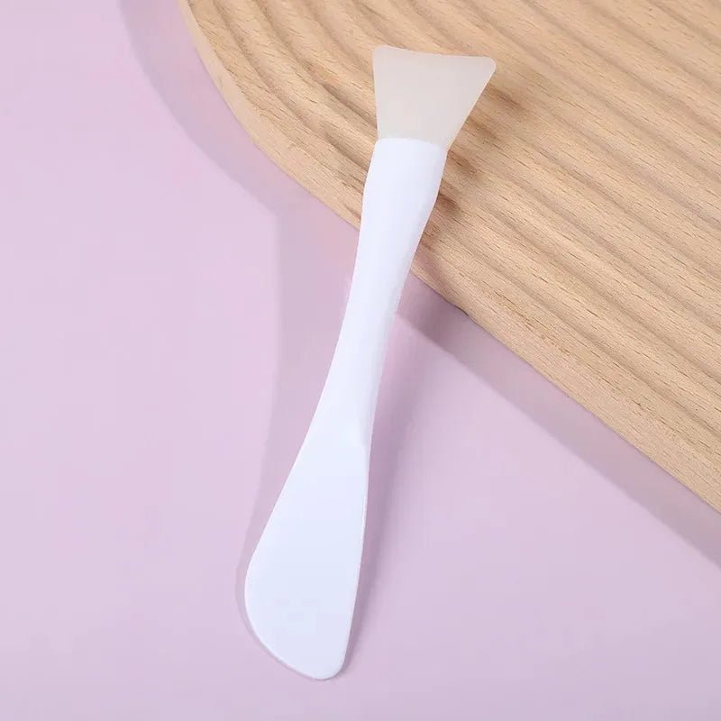 Silicone Mask Applicator Brush - Lumera Skin